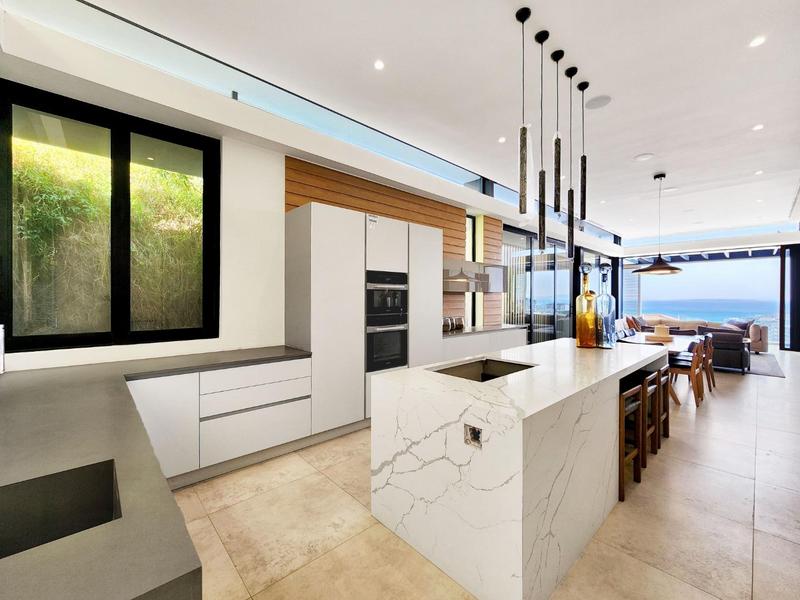 3 Bedroom Property for Sale in Bantry Bay Western Cape